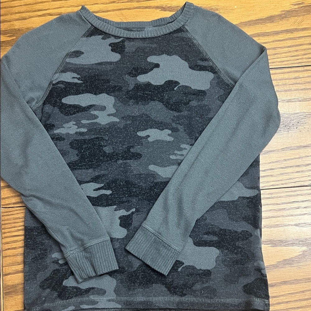 Men's Gray Camo Sweater